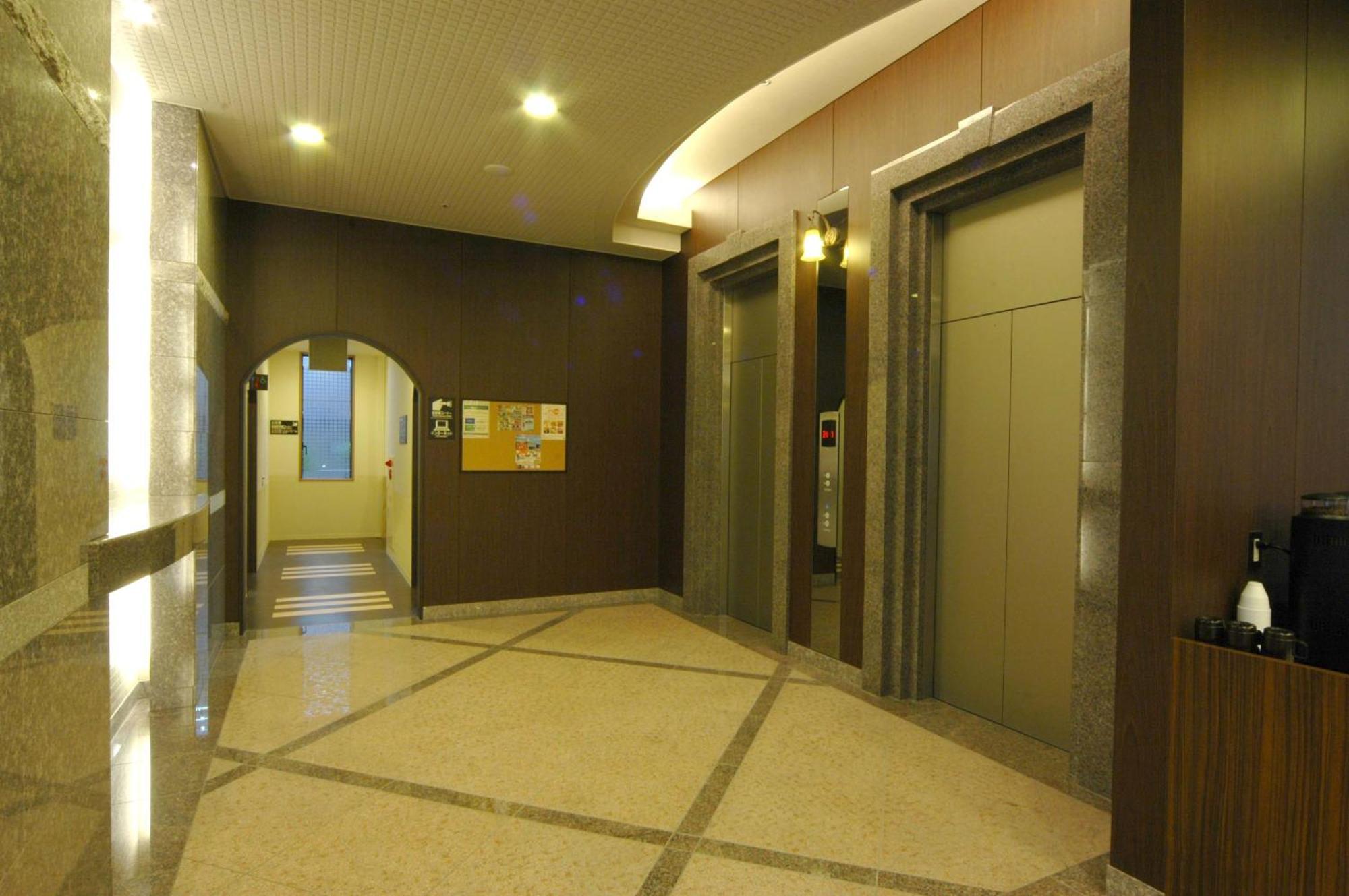 Hotel Route-Inn Kushiro Ekimae Екстериор снимка